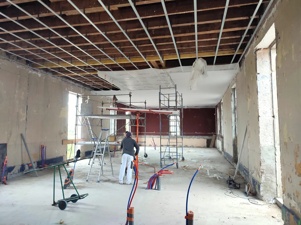 Friaud - France services Bourbon Lancy pendant les travaux